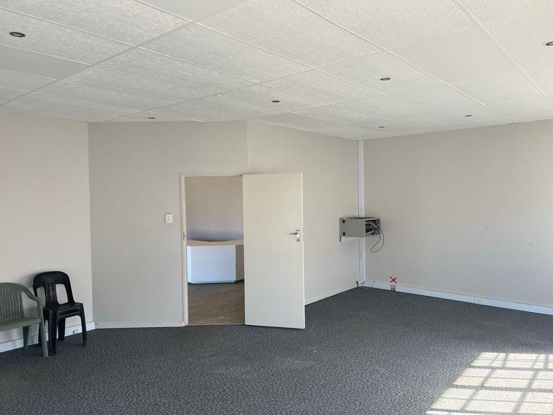 To Let commercial Property for Rent in Walmer Eastern Cape